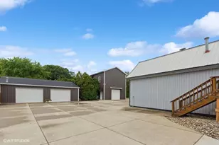 15320 Three Oaks Rd, Three Oaks, MI 49128 - Photo 5