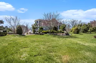 3975 Harbor Breeze Dr, Norton Shores, MI 49441 - Photo 3