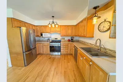 1086 Ivanhoe Drive, Muskegon, MI 49445 - Photo 13