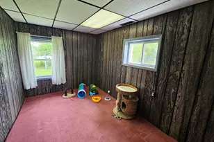 583 Shirley Dr, Jackson, MI 49202 - Photo 15