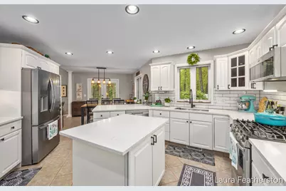 2084 Timberview Drive NE, Grand Rapids, MI 49525 - Photo 9