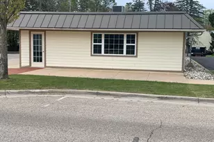 215 E Edgerton St, Howard City, MI 49329 - Photo 1