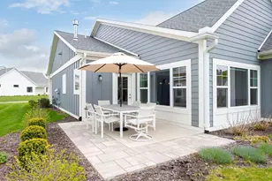 152 Jeans Meadow Ct, Holland, MI 49424 - Photo 5