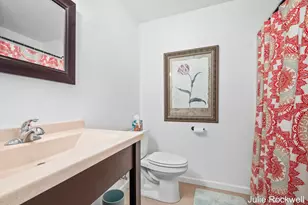473 Orchard Dr NE, Rockford, MI 49341 - Photo 23