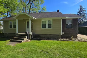 215 E Jane St, Bellevue, MI 49021 - Photo 1