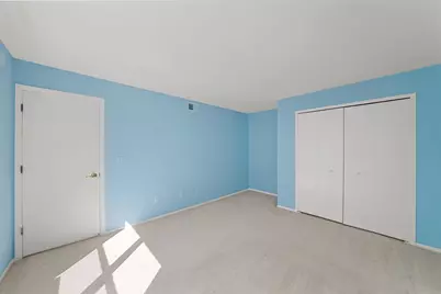 2201 S Huron Parkway #4, Ann Arbor, MI 48104 - Photo 25