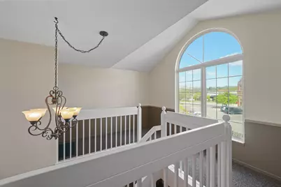2201 S Huron Parkway #4, Ann Arbor, MI 48104 - Photo 5