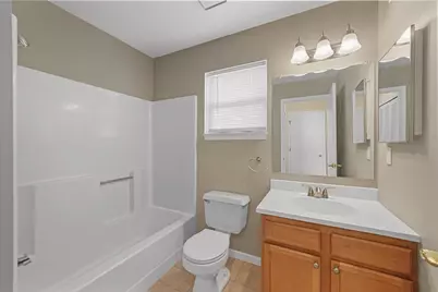 2201 S Huron Parkway #4, Ann Arbor, MI 48104 - Photo 23