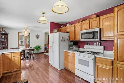 229 S Sherman Street, Sheridan, MI 48884 - Photo 5