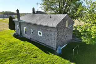 4659 Hendershot Ave NW, Grand Rapids, MI 49544 - Photo 11