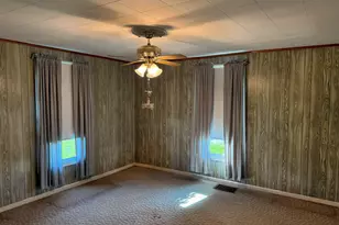 4659 Hendershot Ave NW, Grand Rapids, MI 49544 - Photo 15