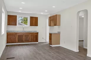 13894 Tacoma St, Detroit, MI 48205 - Photo 9