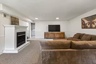 2767 Oakwood Ln, Saint Joseph, MI 49085 - Photo 11