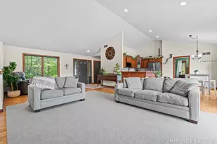 9760 Jade Dr, Allendale, MI 49401 - Photo 13