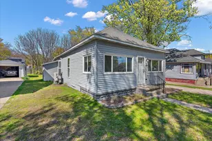 1012 Ireland Ave, Muskegon, MI 49441 - Photo 3