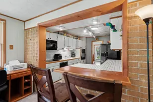69193 Center St, Paw Paw, MI 49079 - Photo 11
