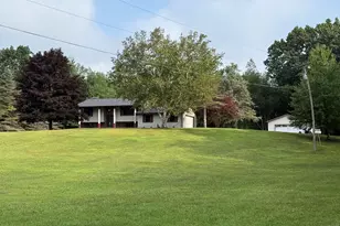 16711 CD Ave E, Augusta, MI 49012 - Photo 3