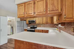 16711 CD Ave E, Augusta, MI 49012 - Photo 7