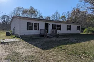 626 W River Rd, Muskegon, MI 49445 - Photo 1