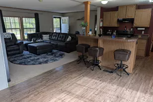 626 W River Rd, Muskegon, MI 49445 - Photo 11