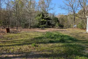 626 W River Rd, Muskegon, MI 49445 - Photo 7