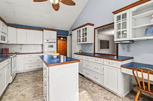 8240 W Stony Lake Rd, New Era, MI 49446 - Photo 19