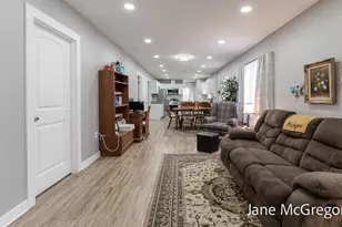 3124 5th St, Muskegon, MI 49444 - Photo 9