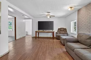 56447 Twin Lakes Rd, Cassopolis, MI 49031 - Photo 7