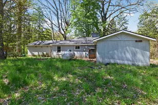 56447 Twin Lakes Rd, Cassopolis, MI 49031 - Photo 5