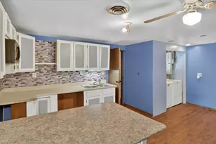 56447 Twin Lakes Rd, Cassopolis, MI 49031 - Photo 15
