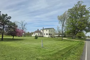 8884 S Townhall Rd, Sheridan, MI 48884 - Photo 5