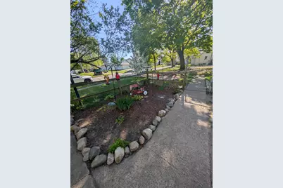 301 N Smith Street, Greenville, MI 48838 - Photo 7