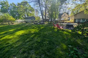 301 N Smith St, Greenville, MI 48838 - Photo 13