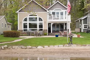 5256 Edgelake Dr, Pinckney, MI 48169 - Photo 7