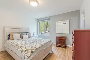 5256 Edgelake Dr, Pinckney, MI 48169 - Photo 49