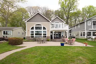 5256 Edgelake Dr, Pinckney, MI 48169 - Photo 11
