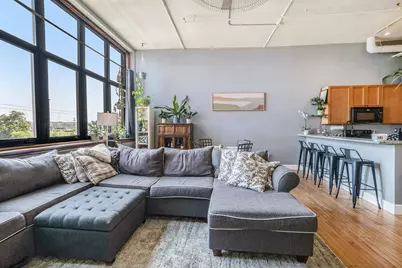 600 Broadway Avenue NW #402, Grand Rapids, MI 49504 - Photo 3