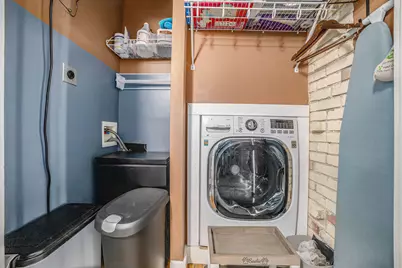 600 Broadway Avenue NW #402, Grand Rapids, MI 49504 - Photo 11