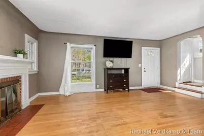 926 Joslin Street SE, Grand Rapids, MI 49507 - Photo 5