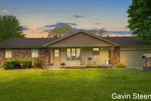 401 Kingwood Dr, Holland, MI 49424 - Photo 31