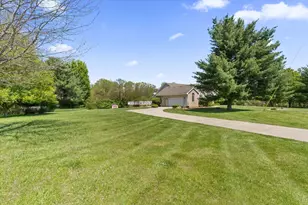 27100 Deerfield Ln, Edwardsburg, MI 49112 - Photo 43
