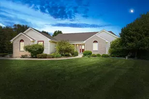 27100 Deerfield Ln, Edwardsburg, MI 49112 - Photo 1