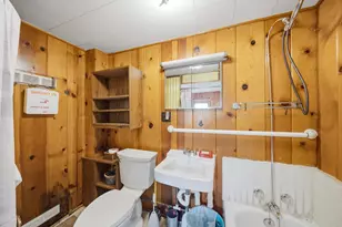 1196 Lakeview Dr, Brooklyn, MI 49230 - Photo 11