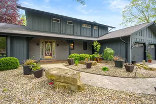 113 Whisperwood Ln, Battle Creek, MI 49015 - Photo 29