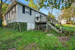 60800 Lilly Lake Dr, Jones, MI 49061 - Photo 5