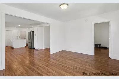 72 E Grand Avenue, Muskegon, MI 49442 - Photo 5