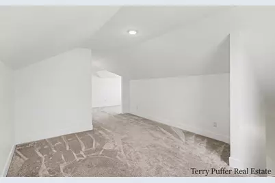 72 E Grand Avenue, Muskegon, MI 49442 - Photo 9