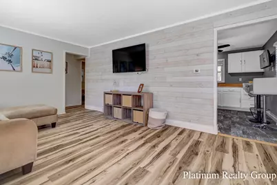 2390 Greenwood Street, Muskegon, MI 49441 - Photo 11