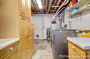 2390 Greenwood St, Muskegon, MI 49441 - Photo 39