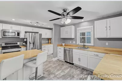 2390 Greenwood Street, Muskegon, MI 49441 - Photo 13